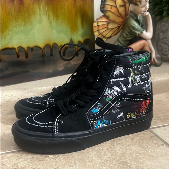 Like New Vans High-Top Disney 100 Villians shoes - Picture 1 of 11